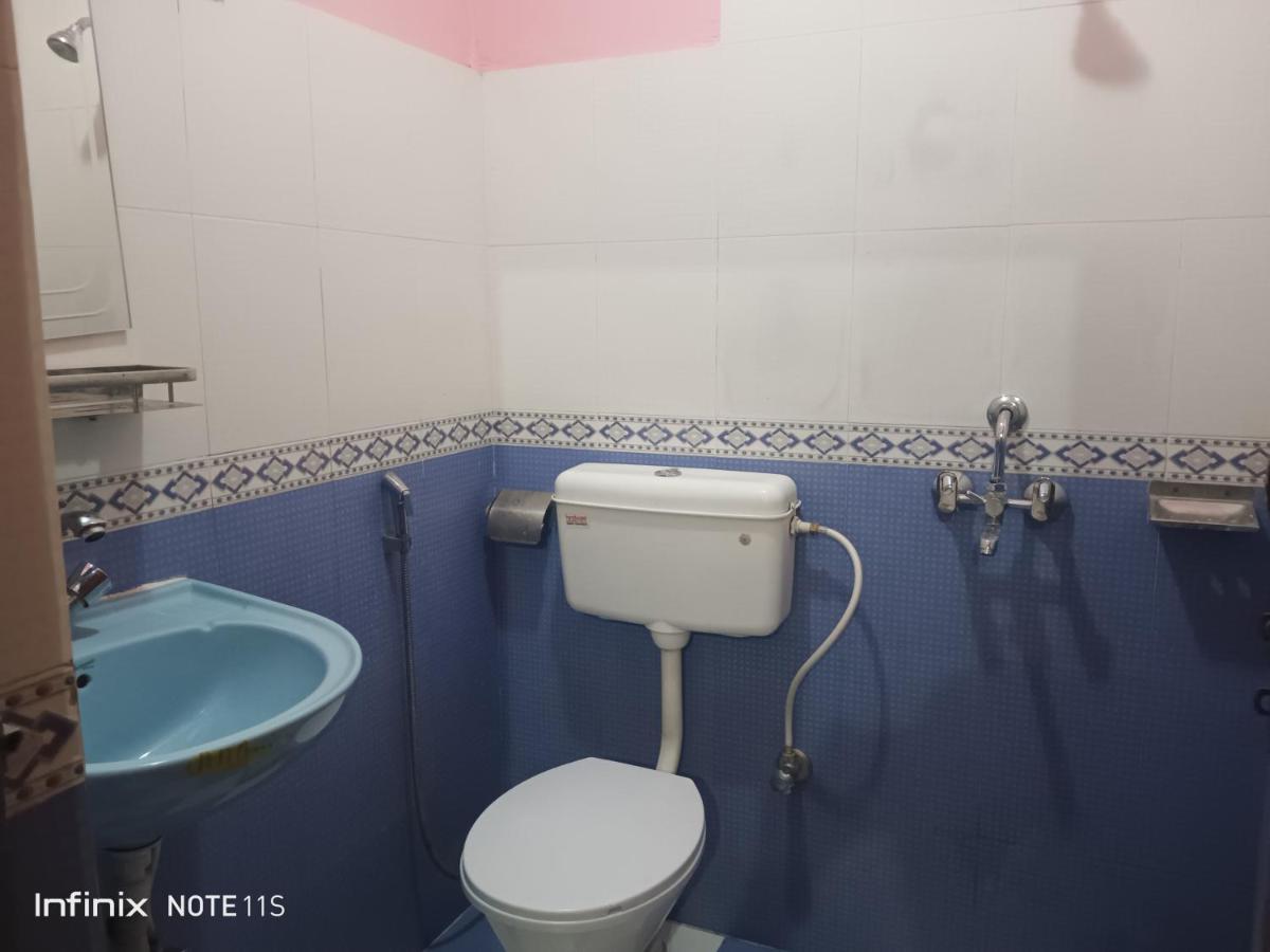 Hotel Buttercup Pokhara Eksteriør billede