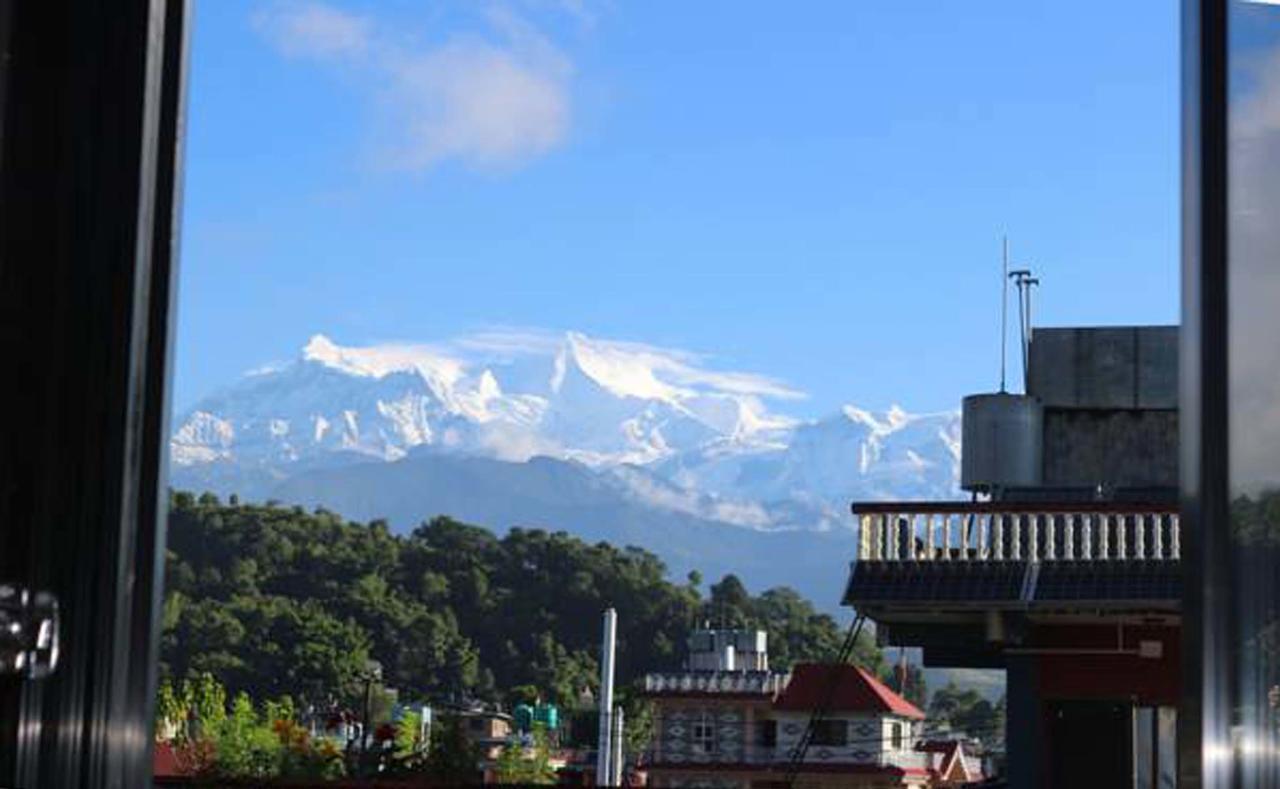 Hotel Buttercup Pokhara Eksteriør billede