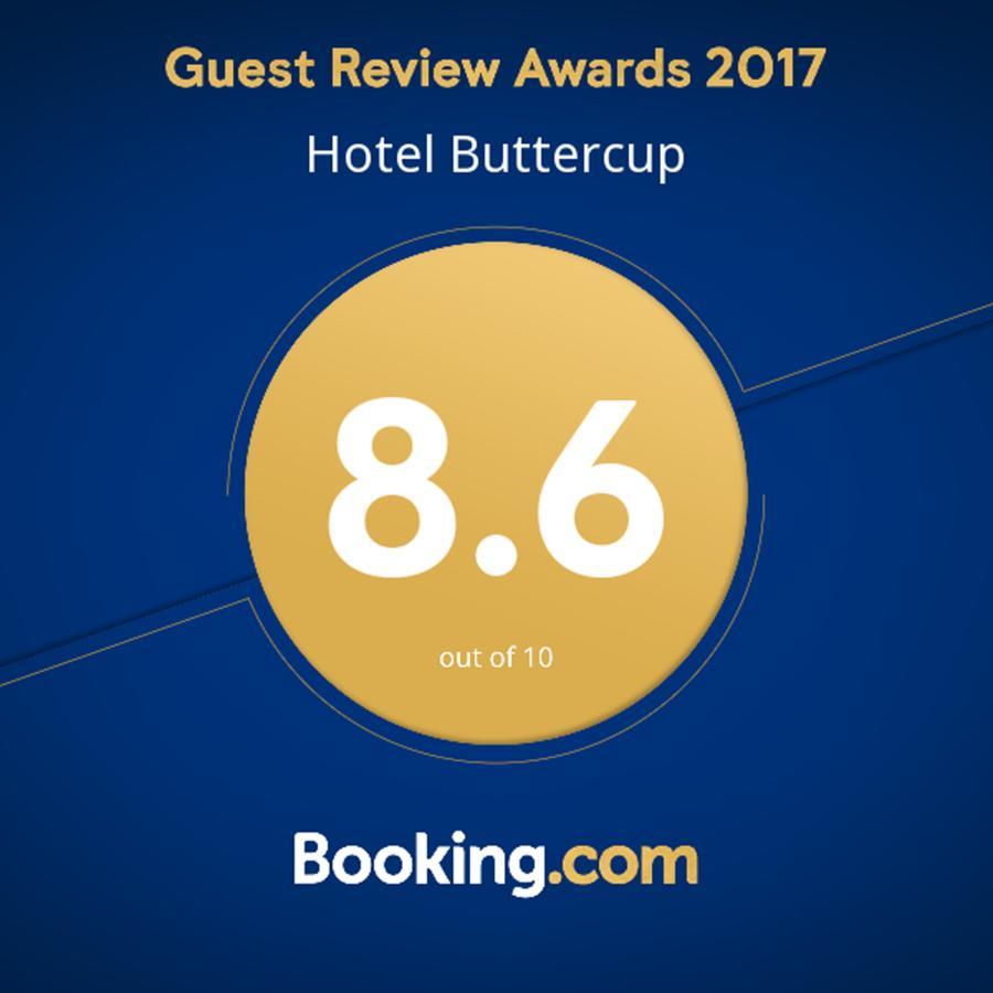 Hotel Buttercup Pokhara Eksteriør billede